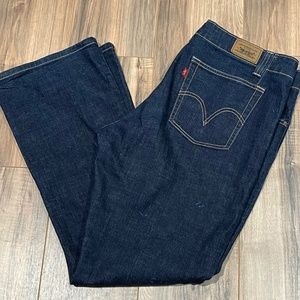 Levi's 525 Boot Cut Jeans. Size 16M